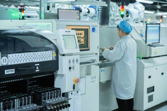 掃地機(jī)器人炫技獲新華社報(bào)道，石頭科技何以圈粉海外科技圈